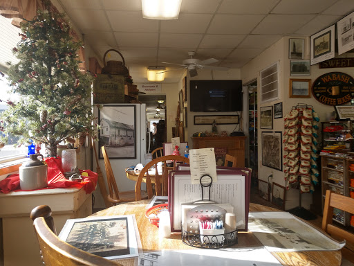 Coffee Shop «Wabash Coffee House & Antiques», reviews and photos, 101 N Main St, Hutsonville, IL 62433, USA
