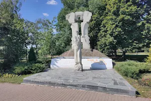 For the Freedom and Independence of Ukraine Defenders Monument image