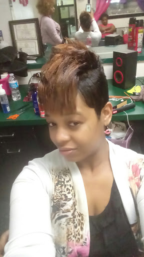 Beauty Salon «House of Brown Beauty Salon», reviews and photos, 9420 Jensen Dr, Houston, TX 77093, USA