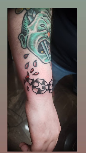 Explore x ray tattoo ideas, creative tattoo ideas in Lagrangeville, available at Black Cherry Tattoo Studio NY