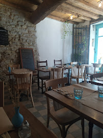 Atmosphère du Restaurant végétarien Le caboulot de la sérendipité à Nîmes - n°8