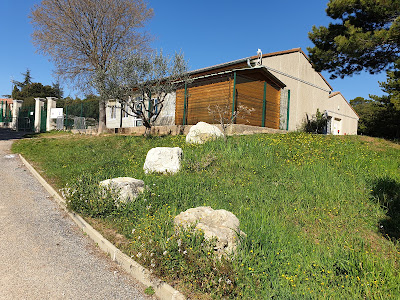 Ecole communale à Ampus