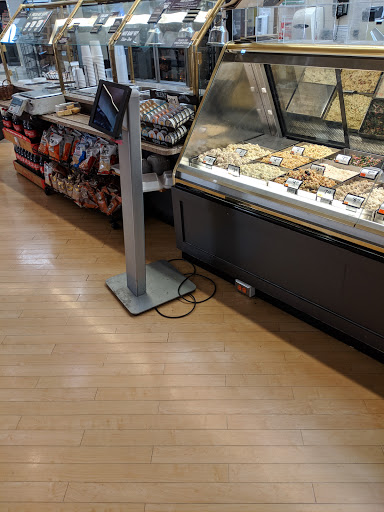 Grocery Store «Giant Food Stores», reviews and photos, 1255 Carlisle Rd, York, PA 17404, USA