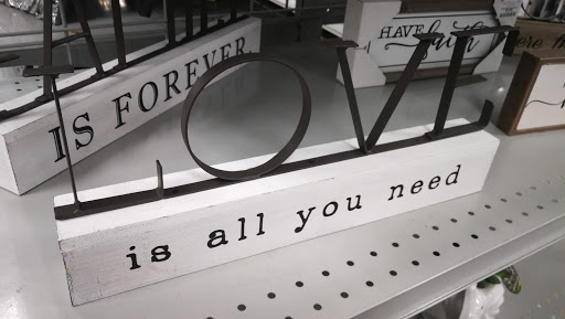 Clothing Store «Burlington Coat Factory», reviews and photos, 3350 Steelyard Dr, Cleveland, OH 44109, USA