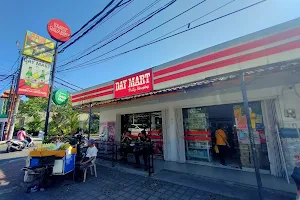 Day Mart image