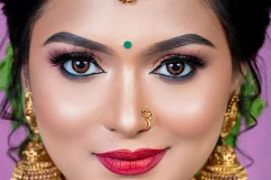 Sri Bridal Makeover image