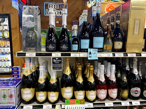 Wine Store «Parkview Wine & Spirits», reviews and photos, 229 Park Rd, West Hartford, CT 06119, USA