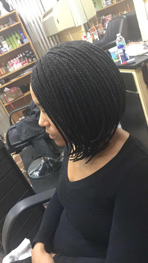 Hair Salon «Diva African hair braiding», reviews and photos, 1966 Pass Rd c, Biloxi, MS 39531, USA