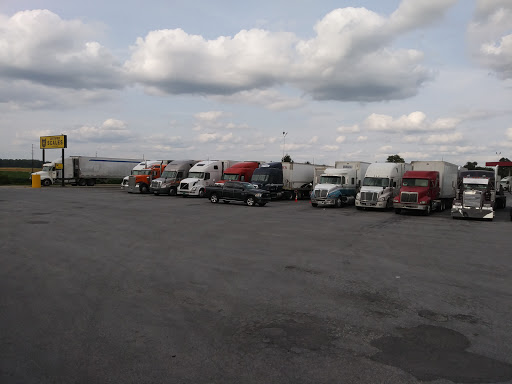 Truck Stop «301 Travel Plaza», reviews and photos, 921 Middletown Warwick Rd, Middletown, DE 19709, USA