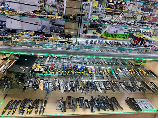 Vaporizer Store «210 Discount Store», reviews and photos, 4906 W Commerce St, San Antonio, TX 78237, USA