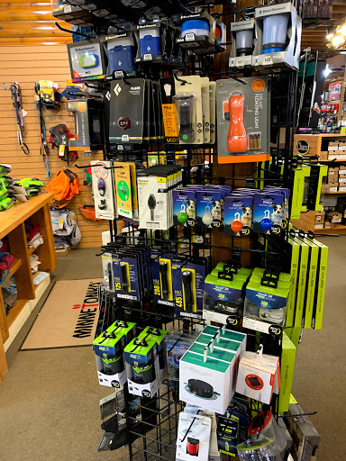 Sporting Goods Store «Backpackers Shop Of Ohio Canoe Adventures», reviews and photos, 5128 Colorado Ave, Village of Sheffield, OH 44054, USA