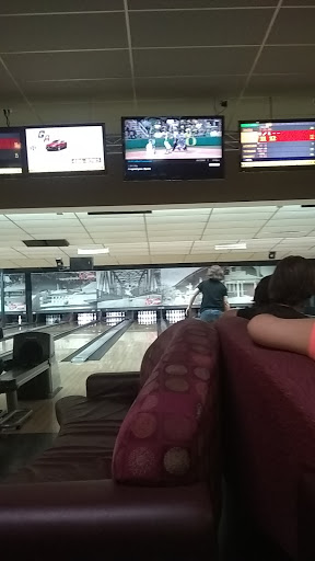 Bowling Alley «Stadium Lanes Bowling Center», reviews and photos, 2105 Knickerbocker Rd, San Angelo, TX 76904, USA