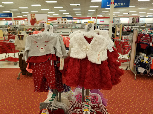 Department Store «Target», reviews and photos, 21615 S Diamond Lake Rd, Rogers, MN 55374, USA
