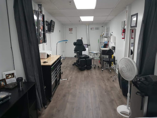 Explore tattoo ideas for rip mom, creative tattoo ideas in Springfield, available at Red Tip Tattoos