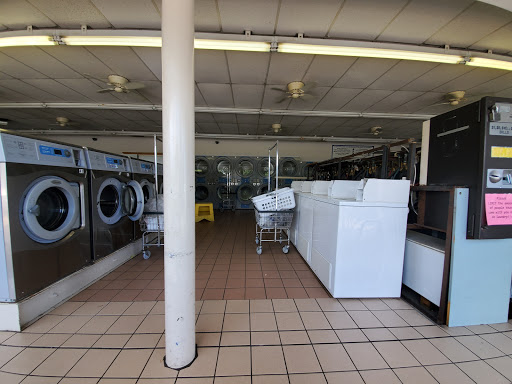 Dry Cleaner «Lighthouse Washbasket & Dry Cleaners», reviews and photos, 1621 Stefko Blvd, Bethlehem, PA 18017, USA