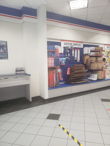 Post Office «United States Postal Service», reviews and photos, 2600 Oak St, St Charles, IL 60174, USA
