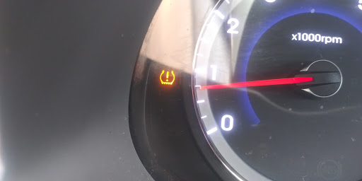 Auto Parts Store «Advance Auto Parts», reviews and photos, 2318 Carolina Beach Rd, Wilmington, NC 28401, USA