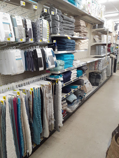 Discount Store «Dollar General», reviews and photos, 505 W North St, Pass Christian, MS 39571, USA