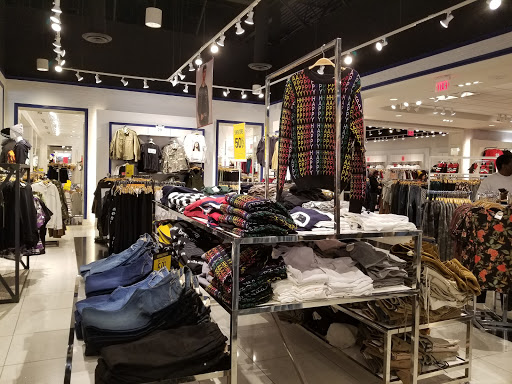 Clothing Store «Forever 21», reviews and photos, 4701 Mills Cir, Ontario, CA 91764, USA