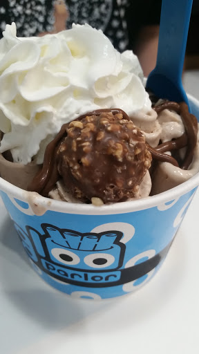 Ice Cream Shop «Igloo Parlor», reviews and photos, 14545 Ventura Blvd, Sherman Oaks, CA 91403, USA