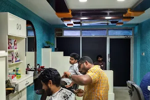 PERFECT GENTS BEAUTY PARLOUR image