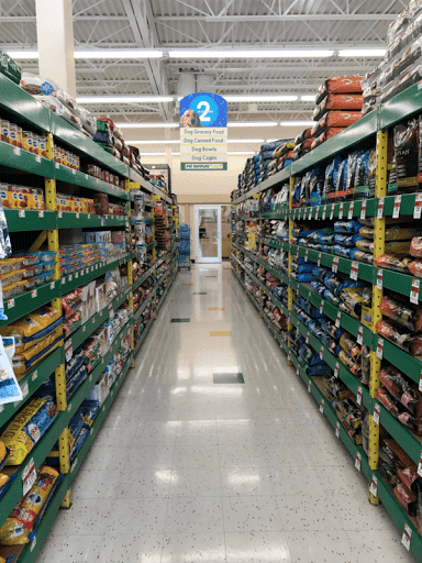 Pet Supply Store «Pet Supplies Plus», reviews and photos, 9630 Transit Rd Suite 400, East Amherst, NY 14051, USA