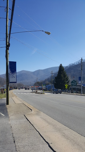 Restaurant «SUBWAY®Restaurants», reviews and photos, 3670 Soco Rd, Maggie Valley, NC 28751, USA