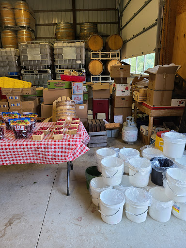 Winery «Lemon Creek Winery», reviews and photos, 533 E Lemon Creek Rd, Berrien Springs, MI 49103, USA
