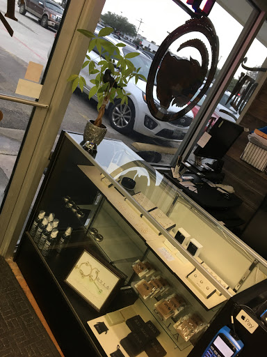 Tattoo Shop «Golden Goat Tattoo Company», reviews and photos, 2021 N Mays St #600, Round Rock, TX 78664, USA