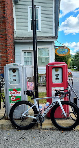 General Store «Adirondack General Store», reviews and photos, 899 E Shore Dr, Adirondack, NY 12808, USA