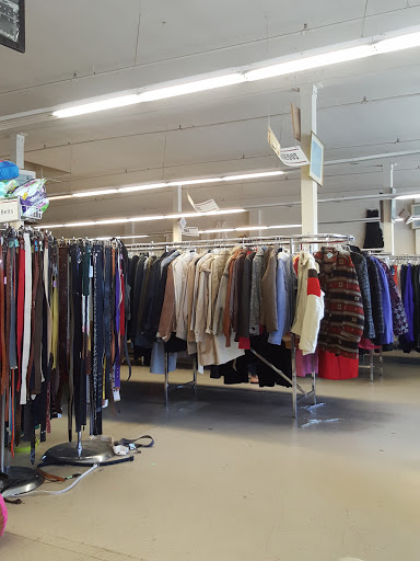 Thrift Store «Thrift Center Thrift Store», reviews and photos, 1060 El Camino Real, San Carlos, CA 94070, USA