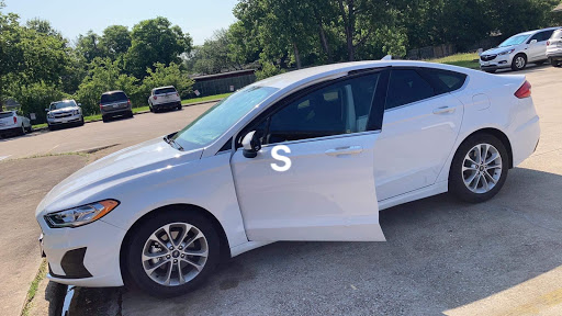 Toyota Dealer «Cowboy Toyota», reviews and photos, 9525 E R L Thornton Fwy, Dallas, TX 75228, USA