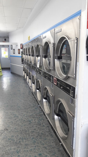 Laundromat «Shores Laundry», reviews and photos, 24909 Harper Ave, St Clair Shores, MI 48080, USA