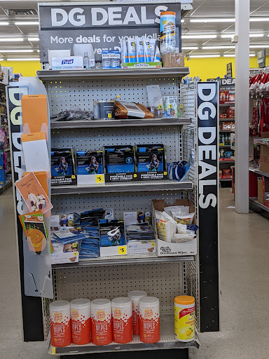 Dollar Store «Dollar General», reviews and photos, 3151 NJ-27, Franklin Park, NJ 08823, USA