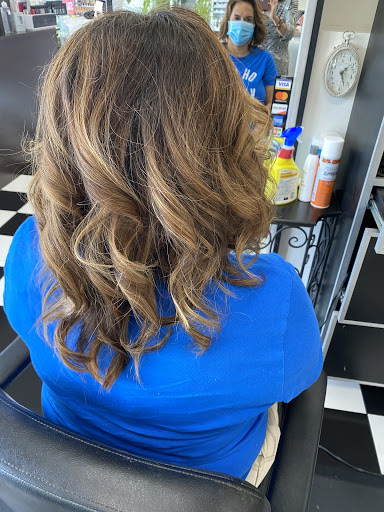 Beauty Supply Store «Kut N Beauty», reviews and photos, 2050 W Whittier Blvd, La Habra, CA 90631, USA