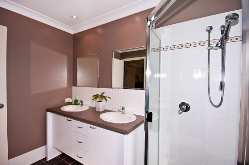 1 OAK Remodeling image
