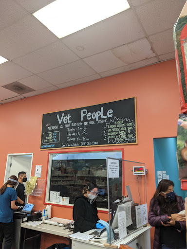 Pet Supply Store «C & C Pet Food For Less», reviews and photos, 16134 Nordhoff St, North Hills, CA 91343, USA