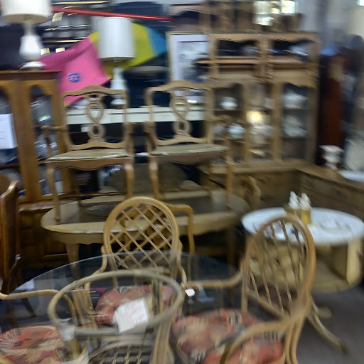 Thrift Store «Barn Auction House», reviews and photos, 440 W Chester Pike, Ridley Park, PA 19078, USA