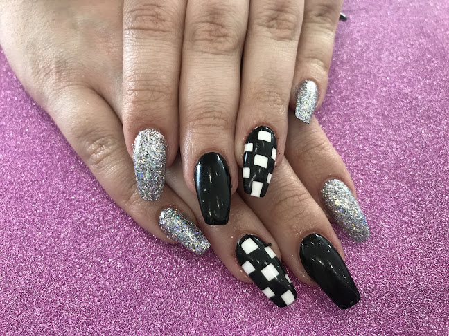 NailCreations - Dunfermline