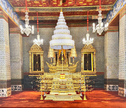 Amarindra Winitchai Throne Hall photo