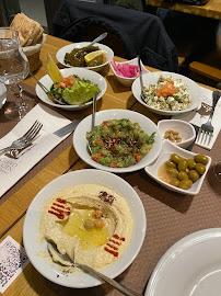 Plats et boissons du Restaurant libanais Le Grand Phénicien à Paris - n°10