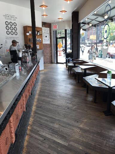 Donut Shop «Doughnut Plant», reviews and photos, 245 Flatbush Ave, Brooklyn, NY 11217, USA