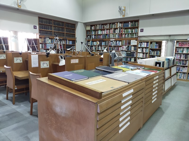 久喜市中央図書館