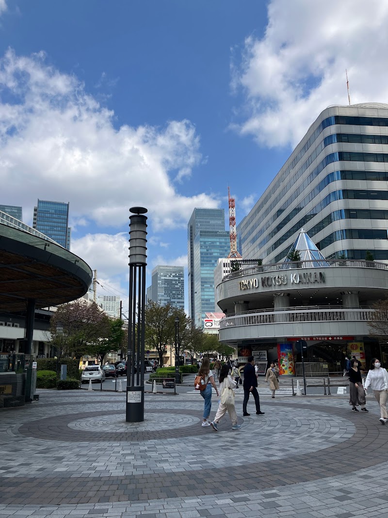 有楽町駅前広場