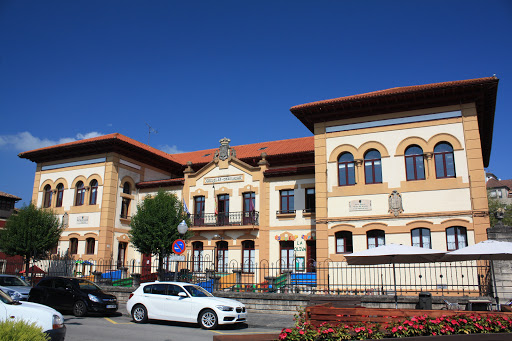 Escuela De Educación Infantil La Oliva en Villaviciosa