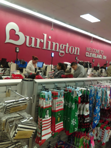 Clothing Store «Burlington Coat Factory», reviews and photos, 3350 Steelyard Dr, Cleveland, OH 44109, USA