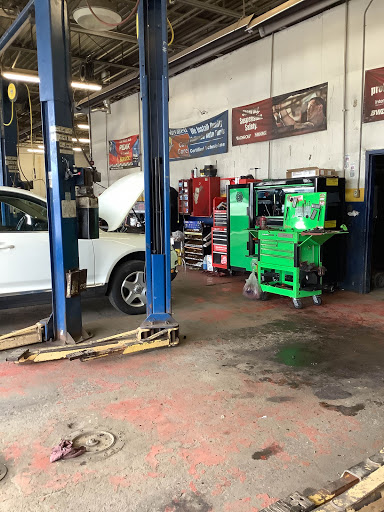 Auto Repair Shop «Consumer Car Care», reviews and photos, 21460 15 Mile Rd, Charter Twp of Clinton, MI 48035, USA