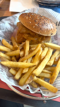 Hamburger du Restaurant de spécialités à base de poisson-pêcheur Le Fish'tro à Vélizy-Villacoublay - n°16