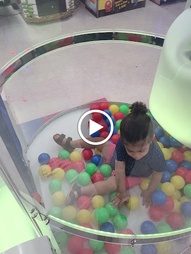 Entertainer «Funtopia USA», reviews and photos, 66-26 Metropolitan Ave, Middle Village, NY 11379, USA