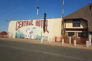 Central Hotel Warrenton image